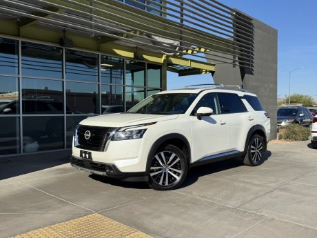 2023 Nissan Pathfinder Platinum