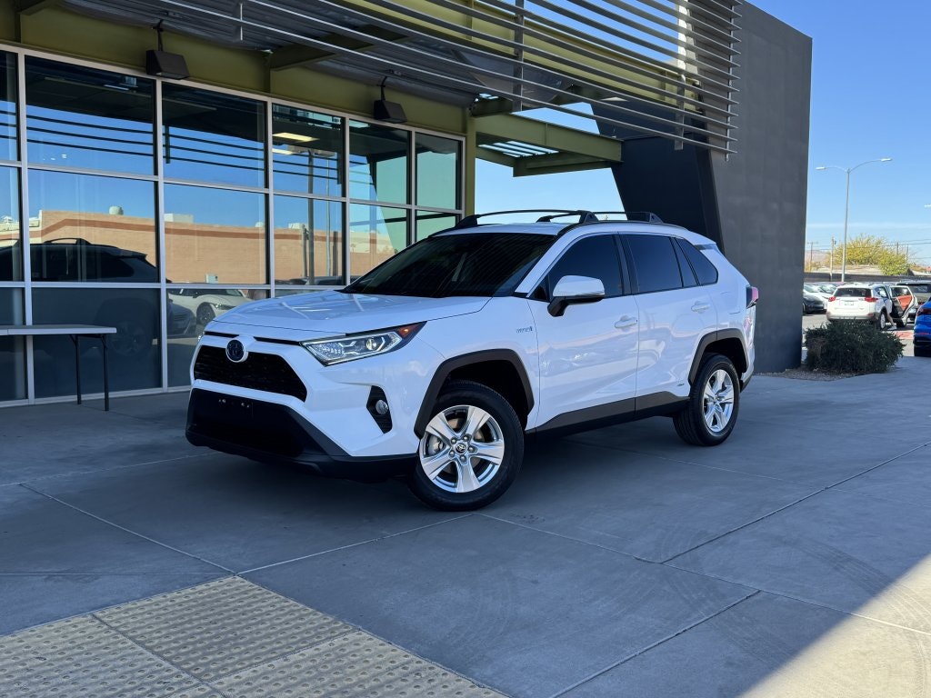 2021 Toyota RAV4 Hybrid XLE (045172) Main Image