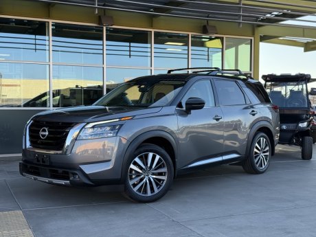 2022 Nissan Pathfinder Platinum