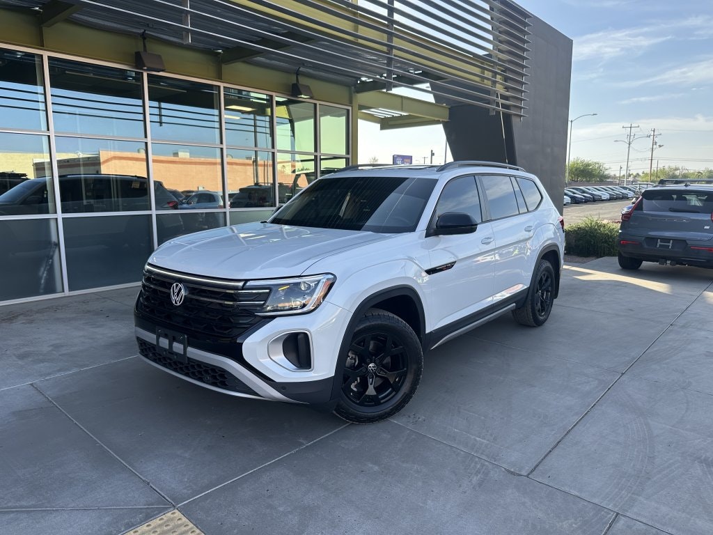 2024 Volkswagen Atlas 2.0T Peak Edition SEL (544521) Main Image