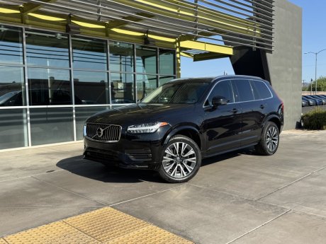 2020 Volvo XC90 T8 Momentum Plug-In Hybrid