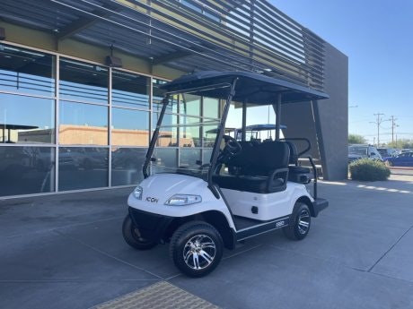 2024 Icon i40 EV Golf Cart