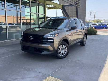 2025 Nissan Kicks S