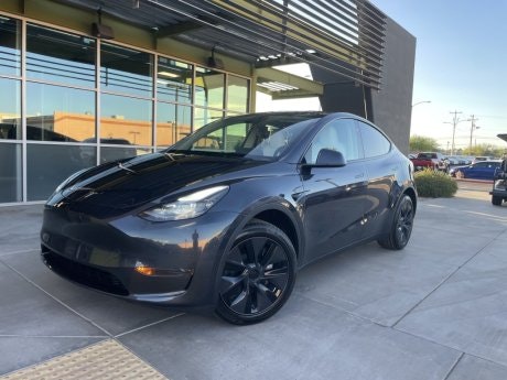 2025 Tesla Model Y