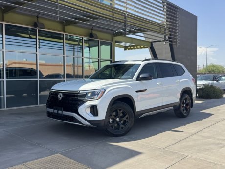 2024 Volkswagen Atlas 2.0T Peak Edition SE w/Technology