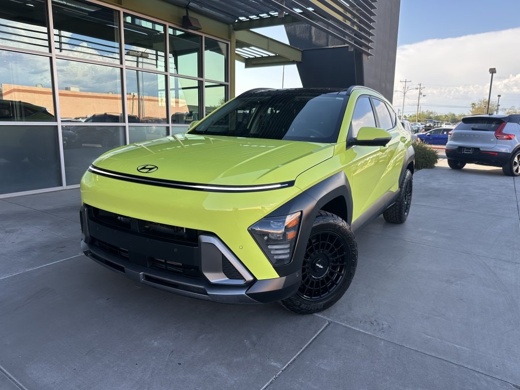 2024 Hyundai Kona Limited (029975) Main Image