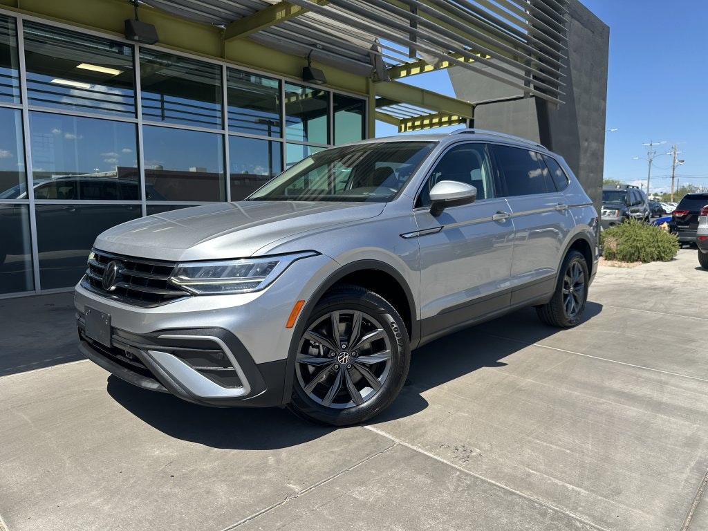 2022 Volkswagen Tiguan SE (092340) Main Image