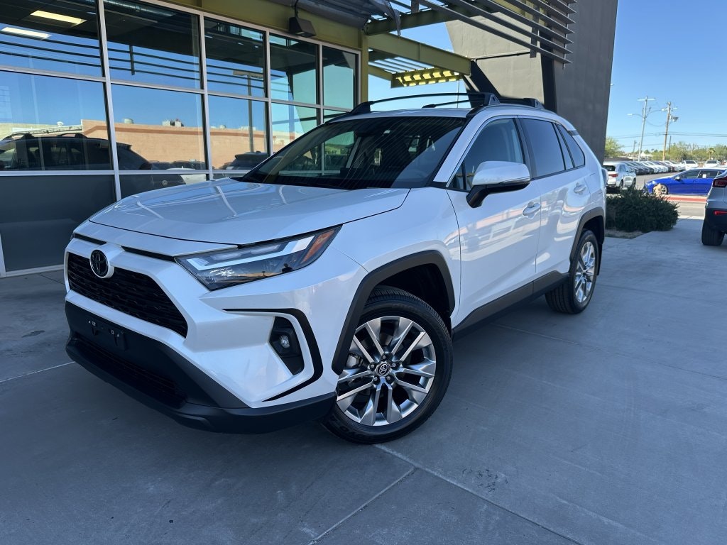 2024 Toyota RAV4 XLE Premium (333035) Main Image