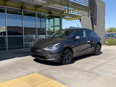 2024 Tesla Model Y Long Range