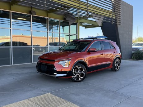 2023 Kia Niro Plug-In Hybrid SX Touring