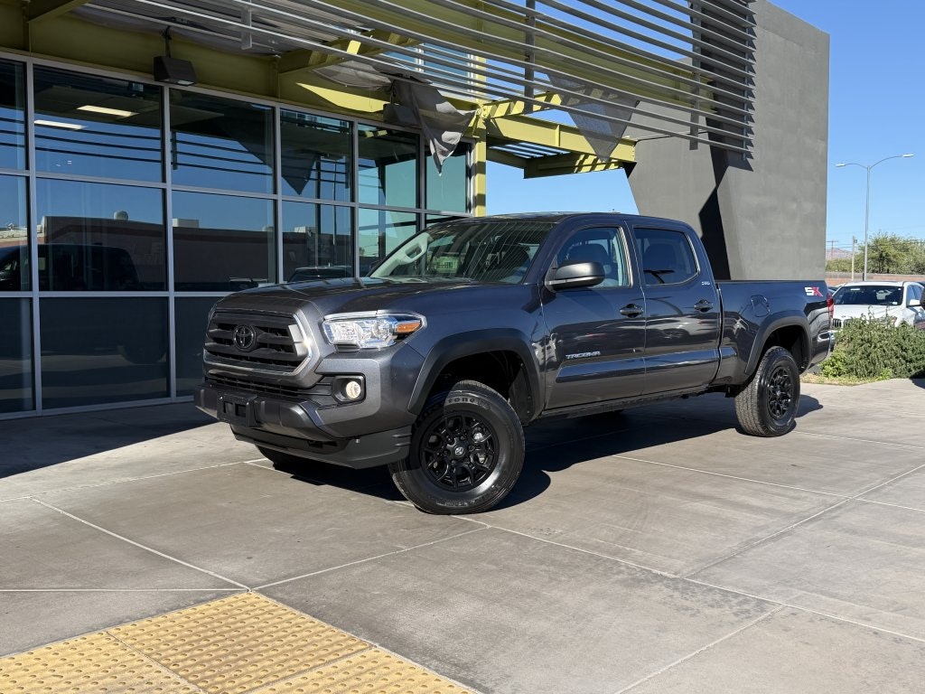 2023 Toyota Tacoma 2WD SR5 (037855) Main Image