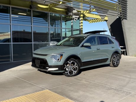 2023 Kia Niro SX Touring