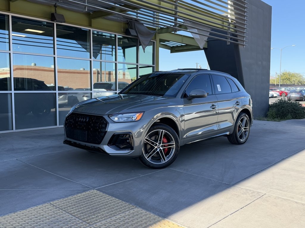 2025 Audi Q5 S line Premium Plus (020492) Main Image