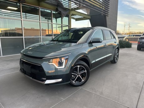 2024 Kia Niro SX