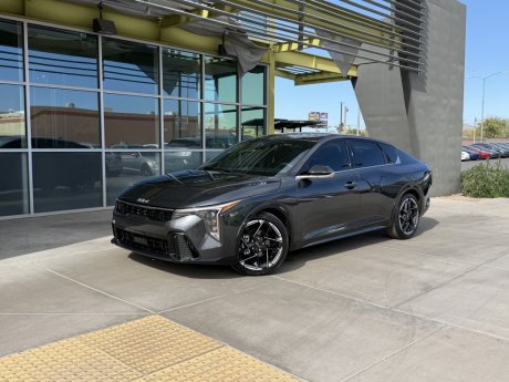 2025 Kia K4 GT-Line