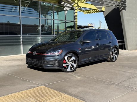 2019 Volkswagen Golf GTI SE