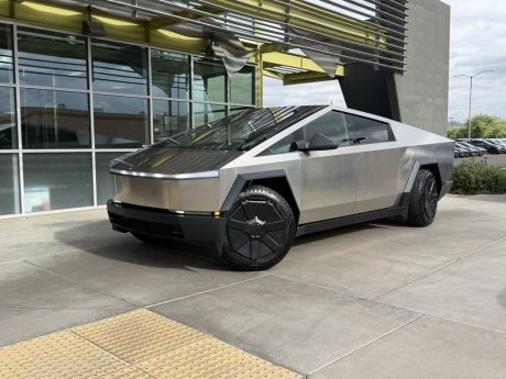 2024 Tesla Cybertruck