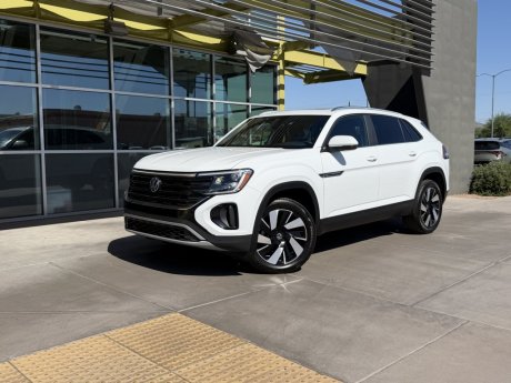 2024 Volkswagen Atlas Cross Sport 2.0T SE w/Technology