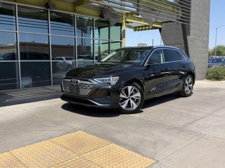 2024 Audi Q8 e-tron
