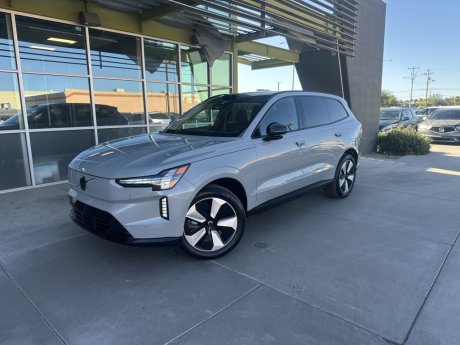 2025 Volvo EX90 Plus