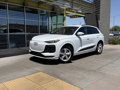 2025 Audi Q6 e-tron Premium