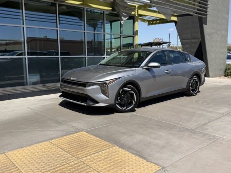 2025 Kia K4
