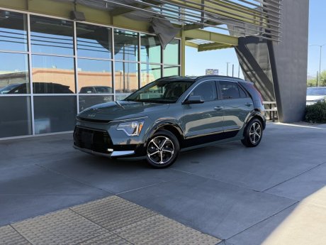 2024 Kia Niro SX