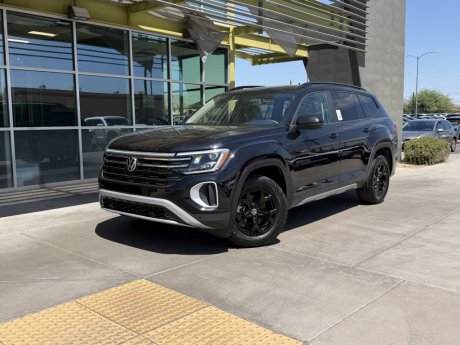 2024 Volkswagen Atlas 2.0T Peak Edition SEL