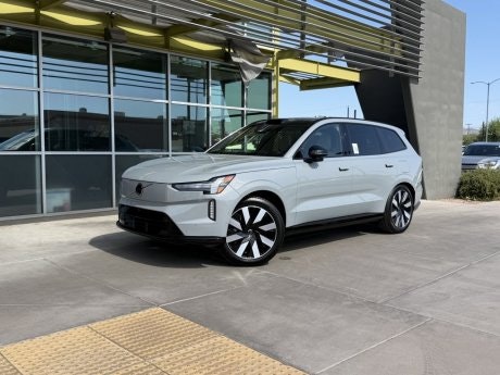 2025 Volvo EX90