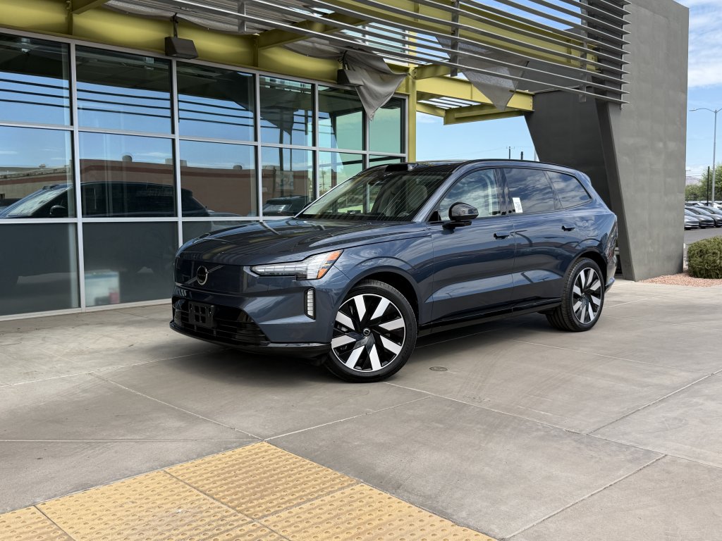 2025 Volvo EX90
