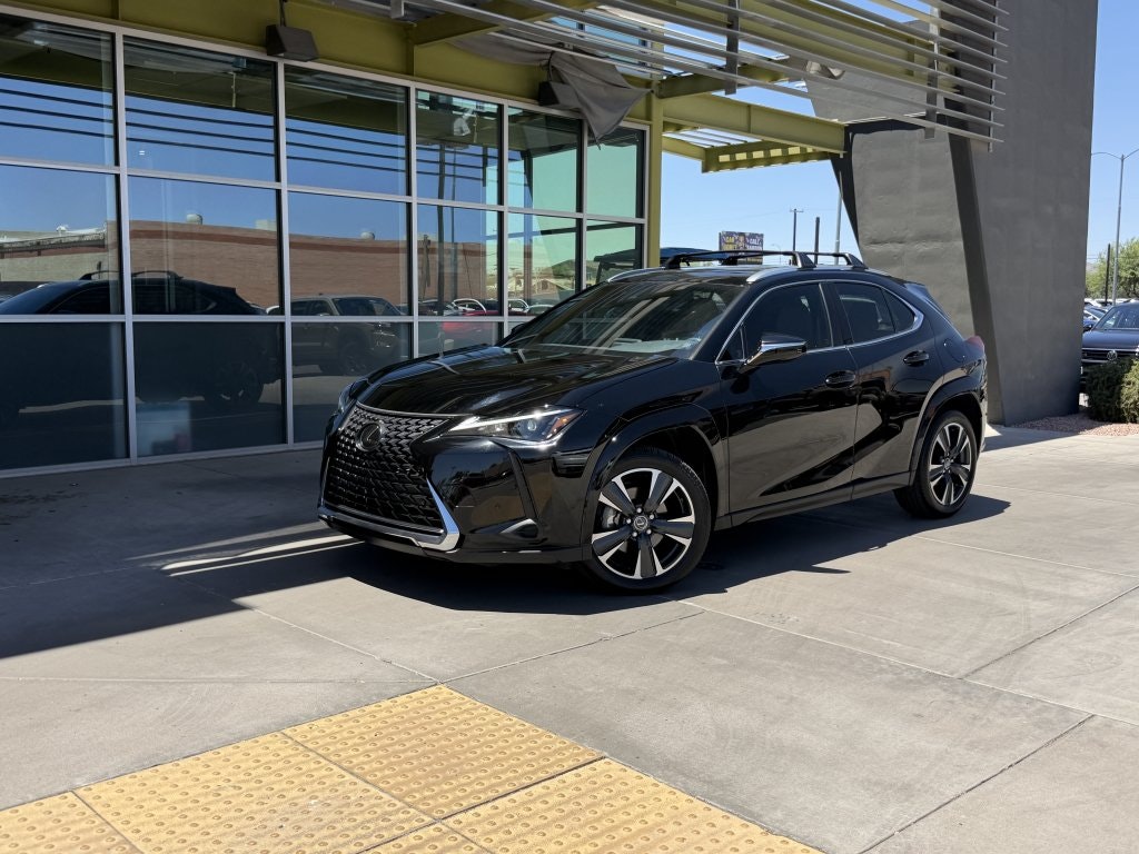 2024 Lexus UX 250h Premium (160926) Main Image