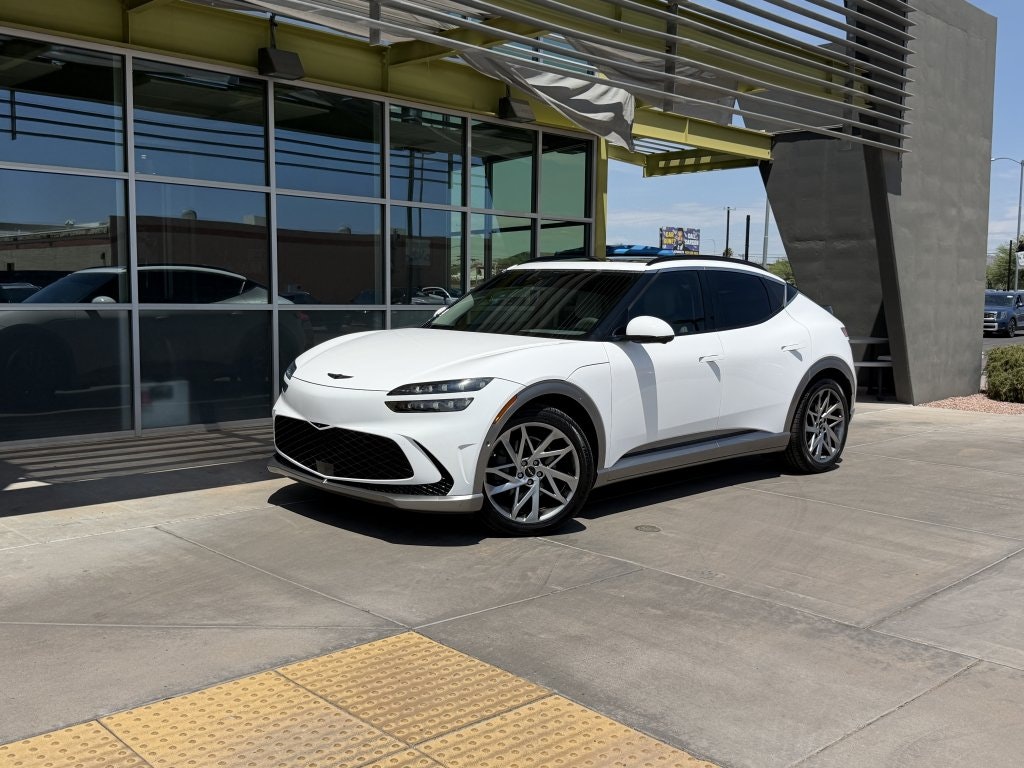 2023 Genesis GV60 Advanced (002468) Main Image