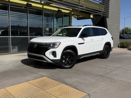 2024 Volkswagen Atlas 2.0T Peak Edition SE w/Technology
