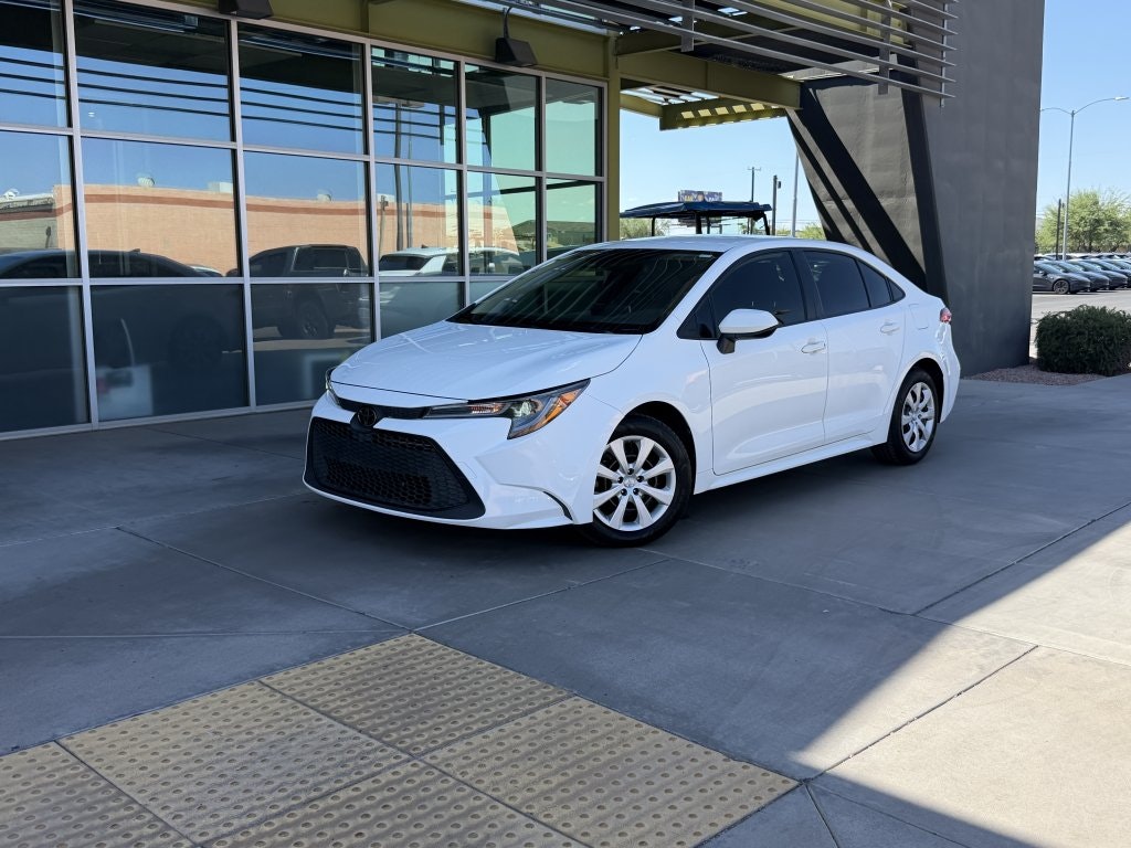 2020 Toyota Corolla LE (052848) Main Image