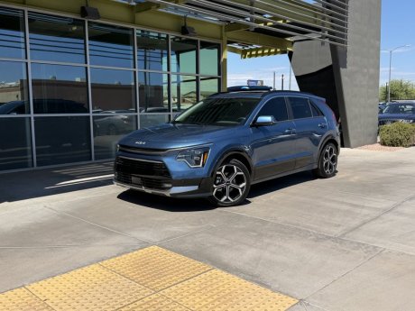 2024 Kia Niro Plug-In Hybrid SX Touring