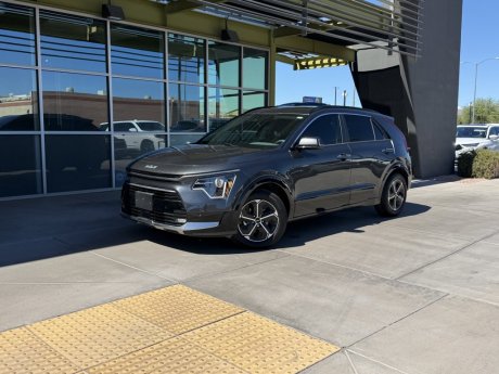 2025 Kia Niro SX