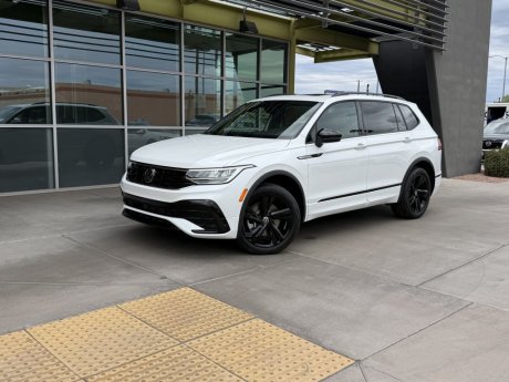 2024 Volkswagen Tiguan SE R-Line Black