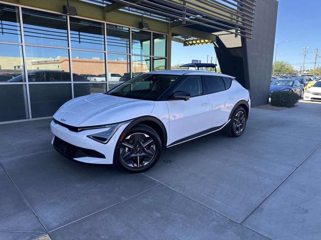 2025 Kia EV6 Light L/R