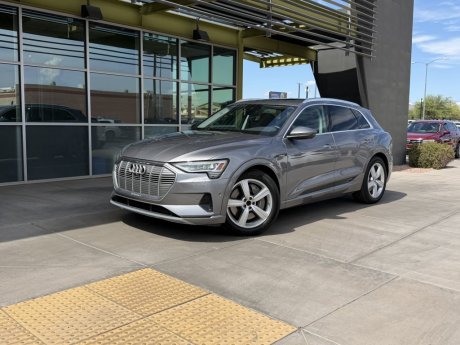 2019 Audi e-tron Premium Plus