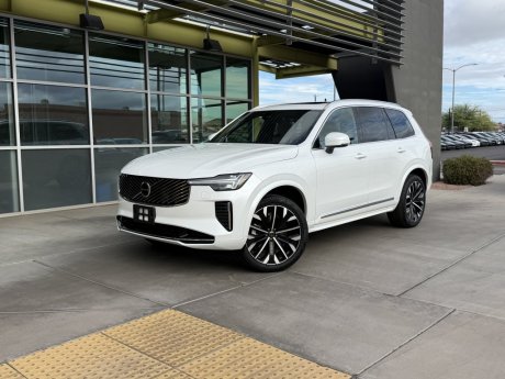 2025 Volvo XC90 Core