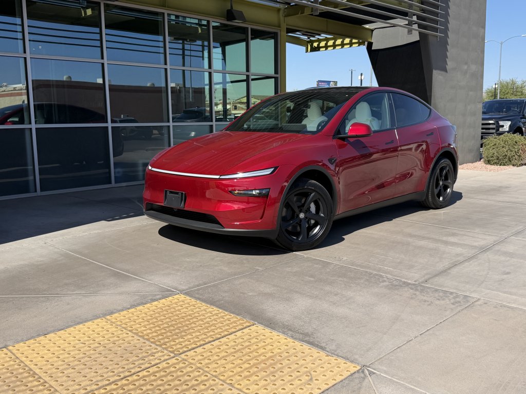 2026 Tesla Model Y Premium