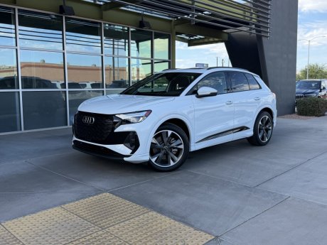 2024 Audi Q4 e-tron Premium