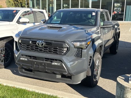 2025 Toyota Tacoma 4X4 TRD SPORT 
