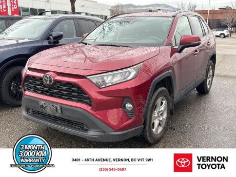 2021 Toyota RAV4 XLE 