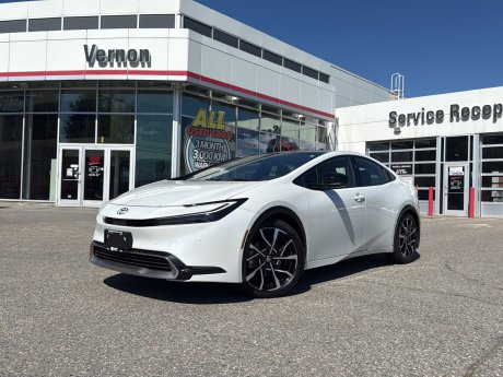 2027 Toyota Prius Plug-In Hybrid XSE 