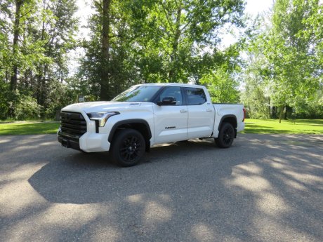 2025 Toyota Tundra Limited Hybrid 