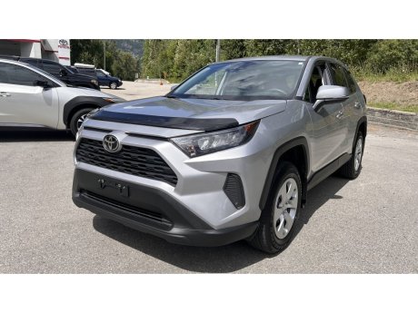 2022 Toyota RAV4 LE AWD 
