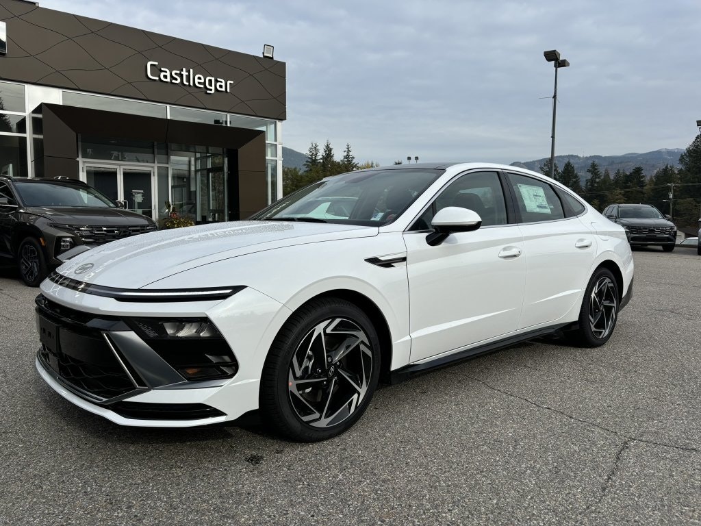 2025 Hyundai Sonata Preferred-Trend (52532) Main Image