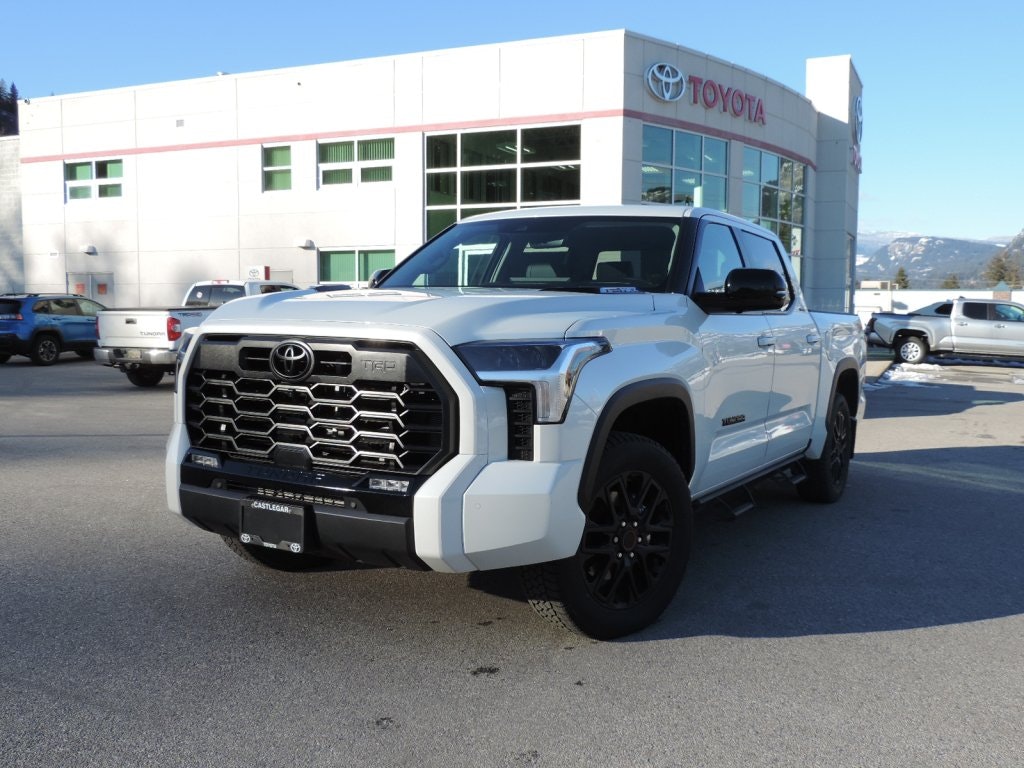 2024 Toyota Tundra Limited TRD Off Road Hybrid 4x4 (CNKTPH2) Main Image