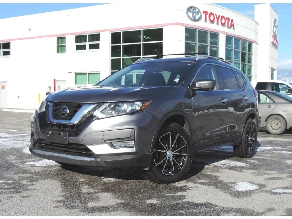 2019 Nissan Rogue SV AWD (UA8763-2) Main Image